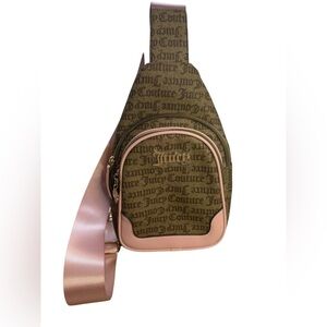 nwot Juicy Couture Tan and Pink Belt Bag
